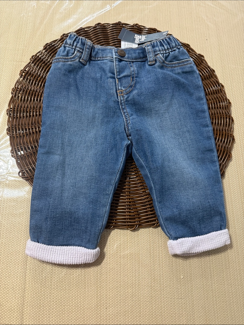 NWT- Fleece Lined Blue Denim Kids Jeans (6 months) Baby B’gosh